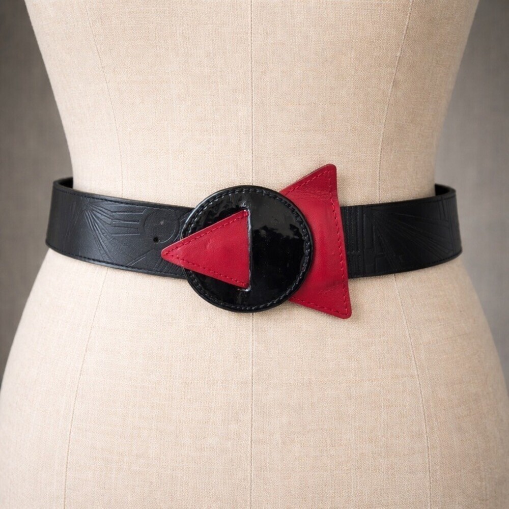Vintage 80s That’s Me! Memphis Group Style Geometric Leather Belt size Medium